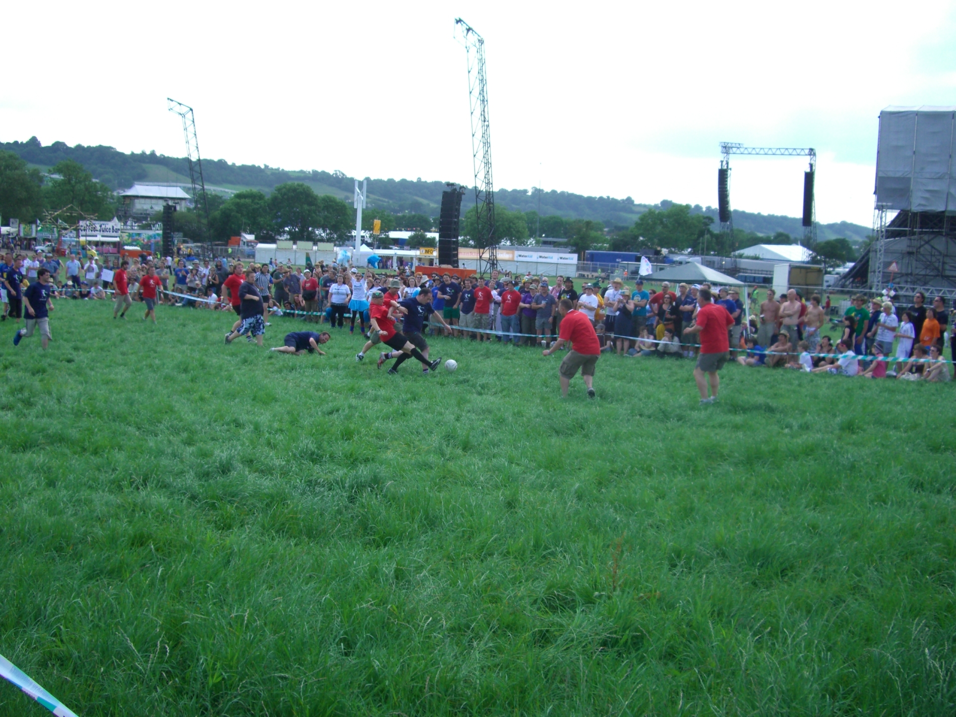 Glastonbury2009%20013.JPG